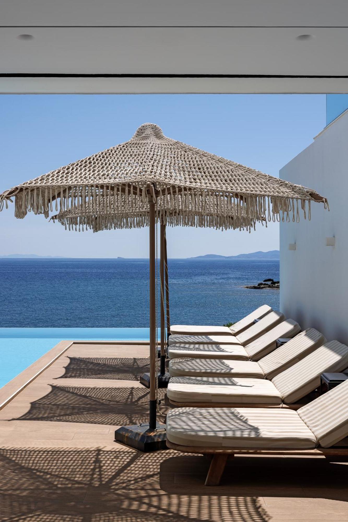 Infinity View *